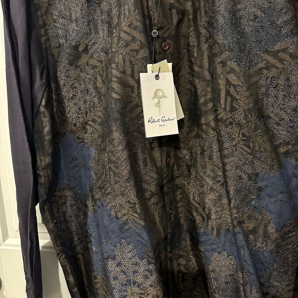 Classy men’s shirt NEW